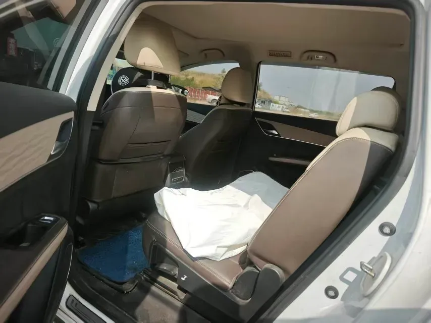 2022 Exceed LXC-DM 1.5T 156HP L4 3DHT PHEV 19.27KWH,autocango,china used car exporter,china ev exporter,chinese used car exporter,chinese used ev exporter