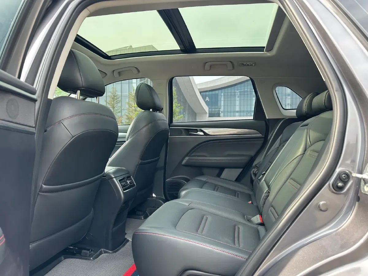 2021 GAC Trumpchi GS4 Plus 2.0T 252HP L4 6AT,autocango,china used car exporter,china ev exporter,chinese used car exporter,chinese used ev exporter