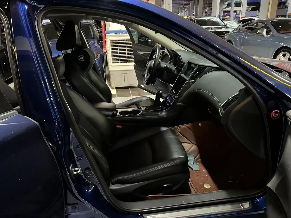 2018 MAXUS G10 2.0T 224HP L4 6AT,autocango,china used car exporter,china ev exporter,chinese used car exporter,chinese used ev exporter