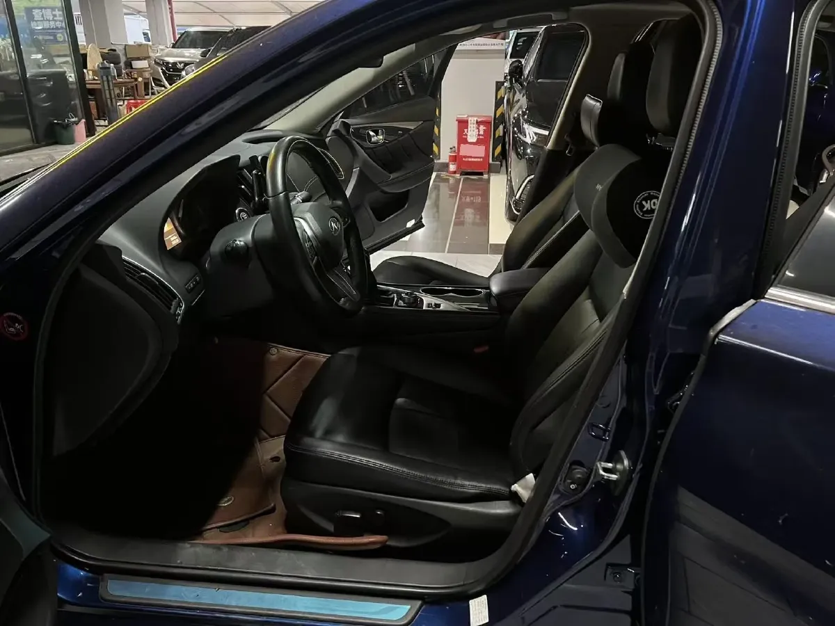 2018 MAXUS G10 2.0T 224HP L4 6AT,autocango,china used car exporter,china ev exporter,chinese used car exporter,chinese used ev exporter