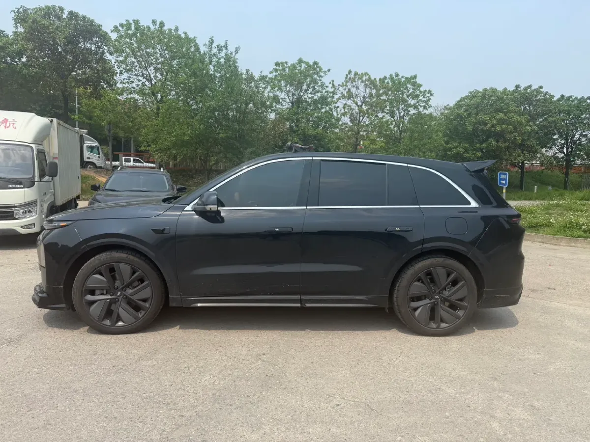 2024 Li L6 Range Extended 154HP L4 REEV 36.8KWH,autocango,china used car exporter,china ev exporter,chinese used car exporter,chinese used ev exporter