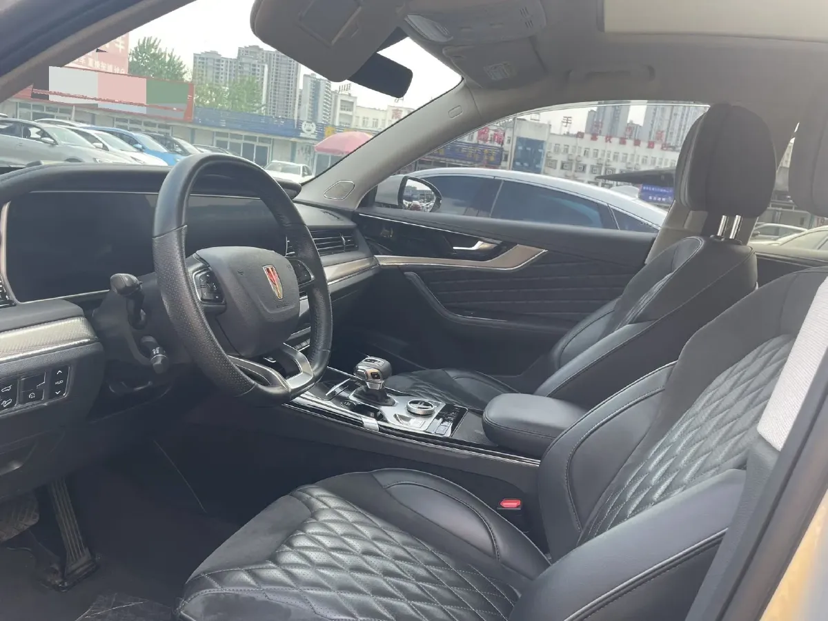 2019 HongQi HS5 2.0T 224HP L4 6AT,autocango,china used car exporter,china ev exporter,chinese used car exporter,chinese used ev exporter