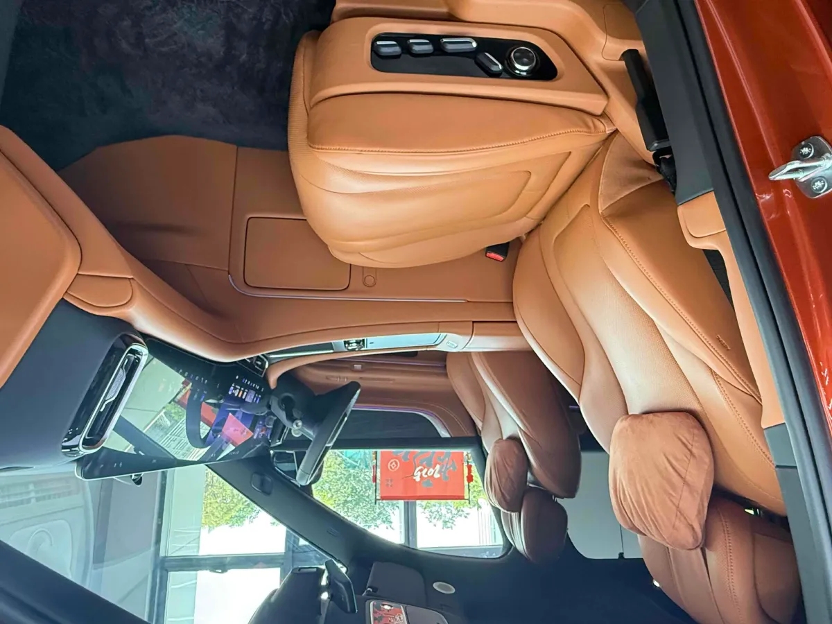 2024 AITO AITO M9 1.5T 152HP L4 REEV 42KWH,autocango,china used car exporter,china ev exporter,chinese used car exporter,chinese used ev exporter