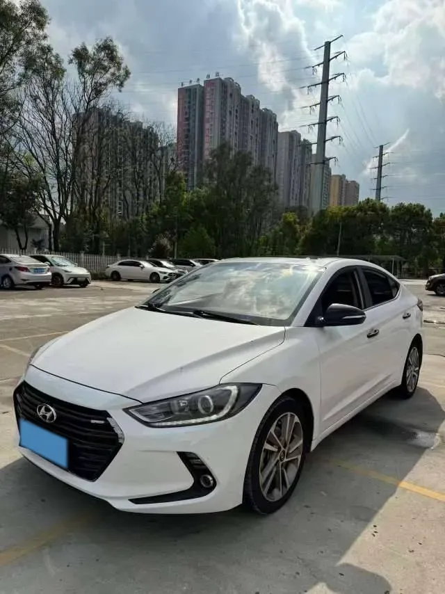 2016 Hyundai Elantra 1.6L 130HP L4 6AT,autocango,china used car exporter,china ev exporter,chinese used car exporter,chinese used ev exporter