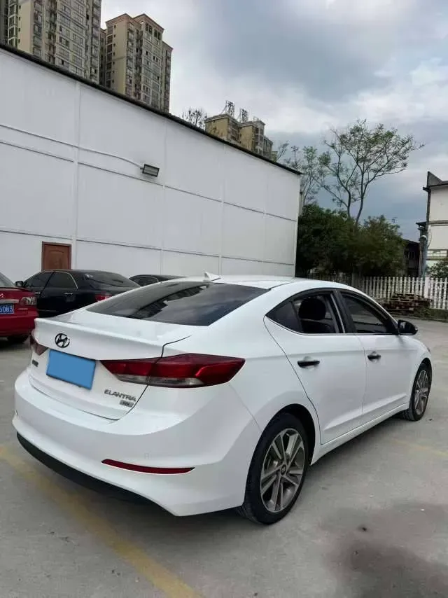 2016 Hyundai Elantra 1.6L 130HP L4 6AT,autocango,china used car exporter,china ev exporter,chinese used car exporter,chinese used ev exporter