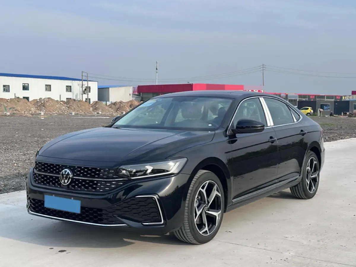2026 Volkswagen Passat 2.0T 186HP L4 7DCT,autocango,china used car exporter,china ev exporter,chinese used car exporter,chinese used ev exporter