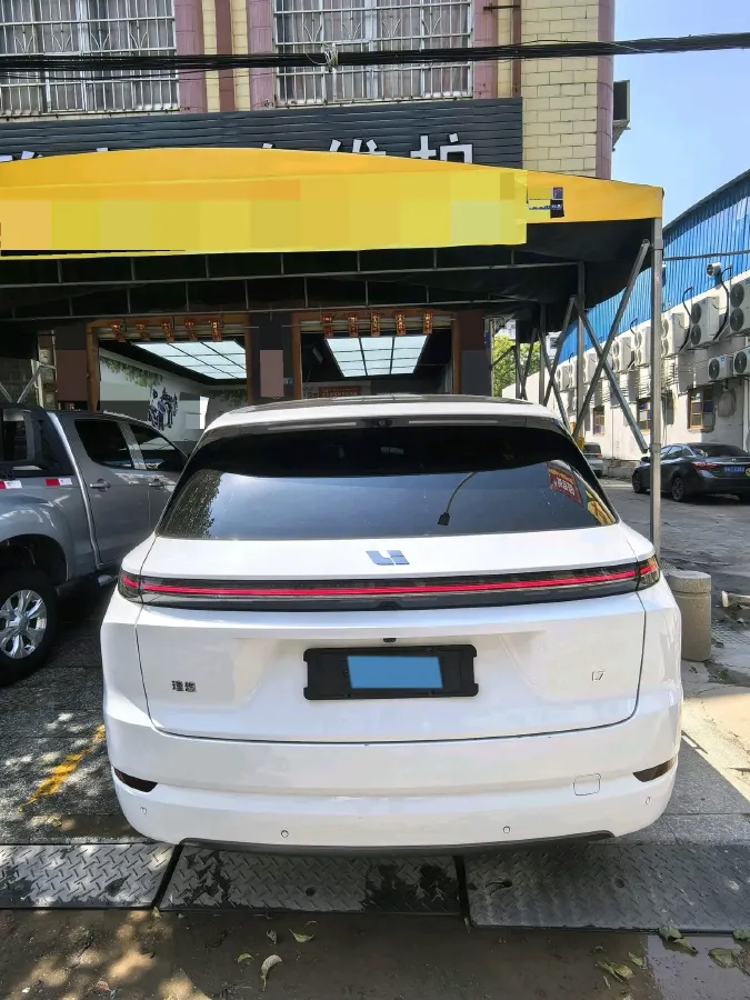 2024 Li L7 Range Extended 154HP REEV 42.8KWH,autocango,china used car exporter,china ev exporter,chinese used car exporter,chinese used ev exporter