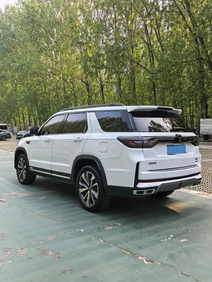 2023 ChangAn CS95 2.0T 233HP L4 8AT,autocango,china used car exporter,china ev exporter,chinese used car exporter,chinese used ev exporter