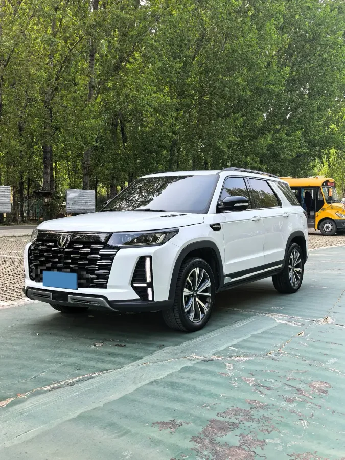 2023 ChangAn CS95 2.0T 233HP L4 8AT,autocango,china used car exporter,china ev exporter,chinese used car exporter,chinese used ev exporter