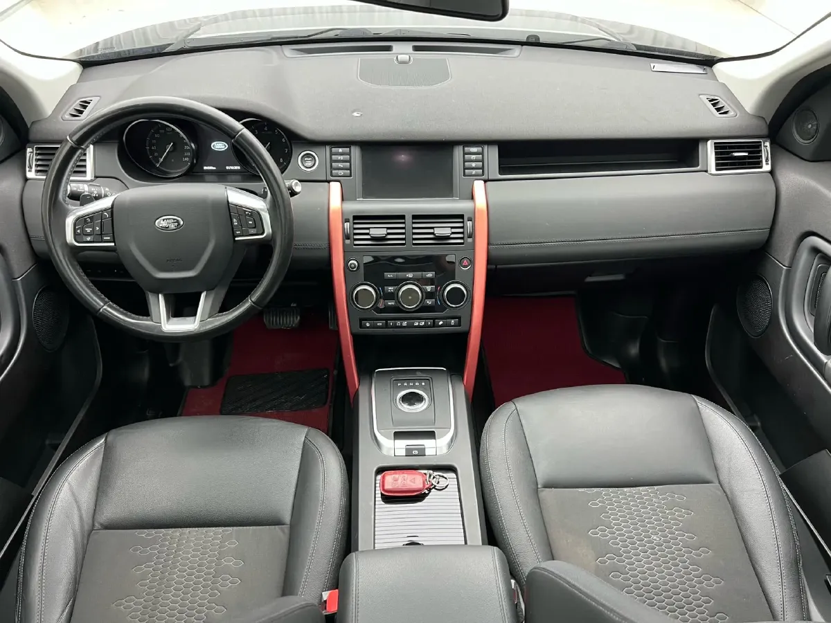 2019 Land Rover Discovery Sport 2.0T 241HP L4 9AT,autocango,china used car exporter,china ev exporter,chinese used car exporter,chinese used ev exporter