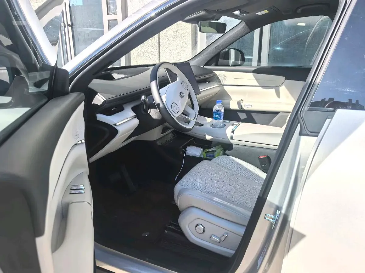 2025 ChangAn QiYuan Q07 1.5T 150HP L4 E-CVT PHEV,autocango,china used car exporter,china ev exporter,chinese used car exporter,chinese used ev exporter