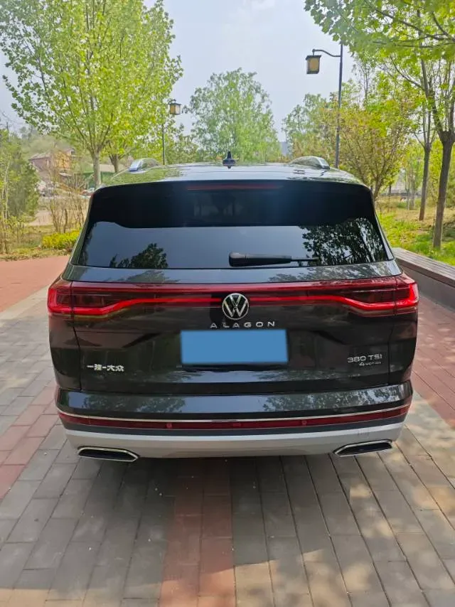 2022 Volkswagen Talagon 2.0T 220HP L4 7DCT,autocango,china used car exporter,china ev exporter,chinese used car exporter,chinese used ev exporter