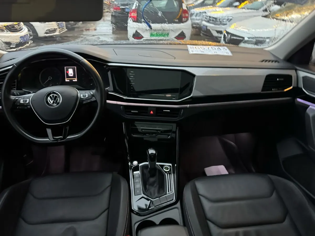 2021 Volkswagen Tayron 2.0T 186HP L4 7DCT,autocango,china used car exporter,china ev exporter,chinese used car exporter,chinese used ev exporter