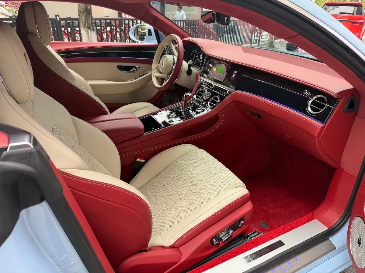 2022 Bentley Flying Spur 4.0T 550HP V8 8DCT,autocango,china used car exporter,china ev exporter,chinese used car exporter,chinese used ev exporter
