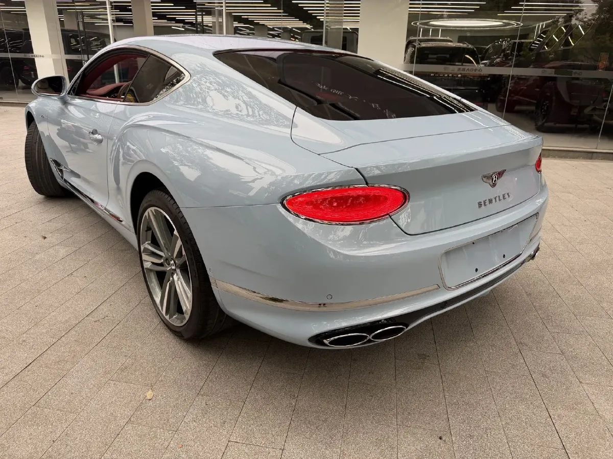 2022 Bentley Flying Spur 4.0T 550HP V8 8DCT,autocango,china used car exporter,china ev exporter,chinese used car exporter,chinese used ev exporter