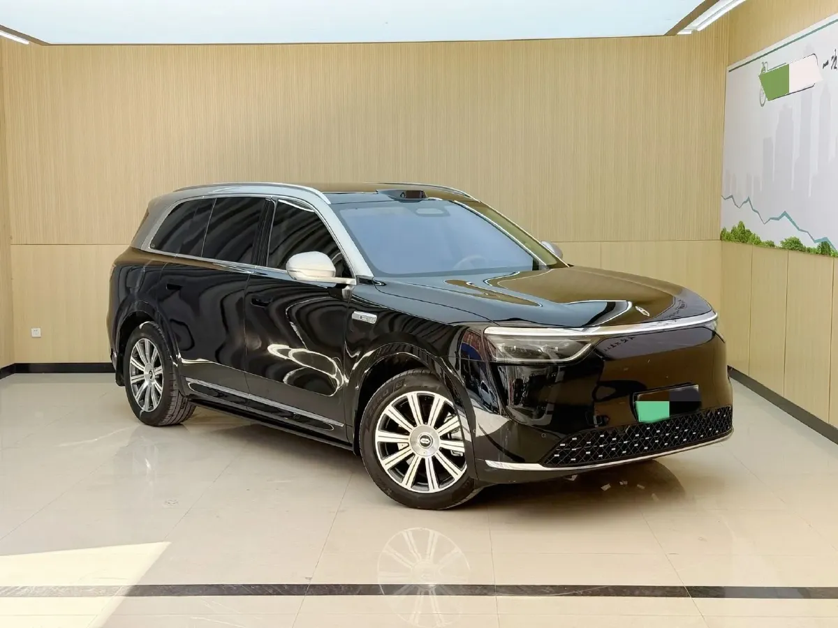 2025 AITO AITO M8 REEV 160HP REEV 53.4KWH,autocango,china used car exporter,china ev exporter,chinese used car exporter,chinese used ev exporter