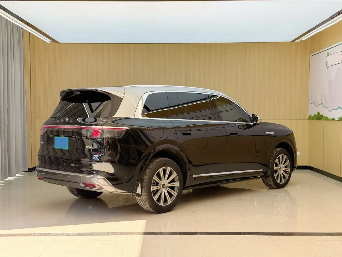 2025 AITO AITO M8 REEV 160HP REEV 53.4KWH,autocango,china used car exporter,china ev exporter,chinese used car exporter,chinese used ev exporter