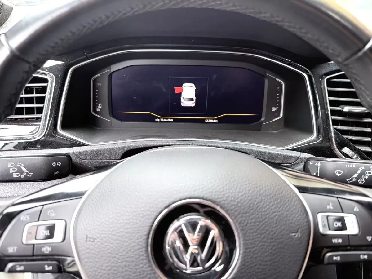 2019 Volkswagen T-Roc 1.4T 150HP L4 7DCT,autocango,china used car exporter,china ev exporter,chinese used car exporter,chinese used ev exporter