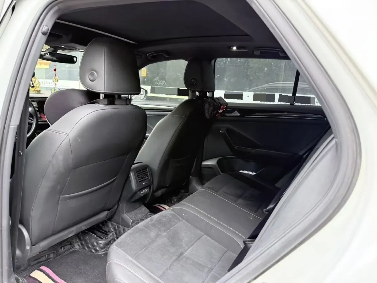 2019 Volkswagen T-Roc 1.4T 150HP L4 7DCT,autocango,china used car exporter,china ev exporter,chinese used car exporter,chinese used ev exporter