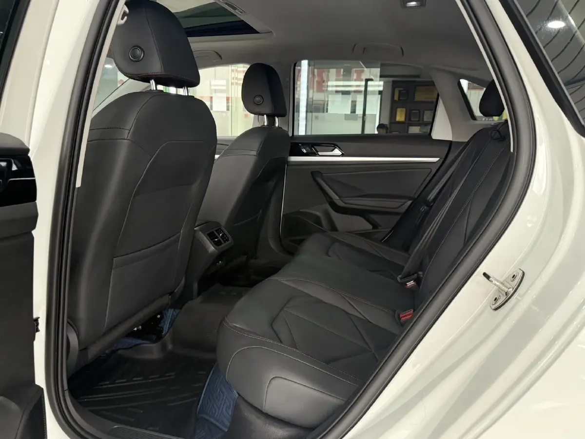 2023 Volkswagen Lavida 1.4T 150HP L4 7DCT,autocango,china used car exporter,china ev exporter,chinese used car exporter,chinese used ev exporter