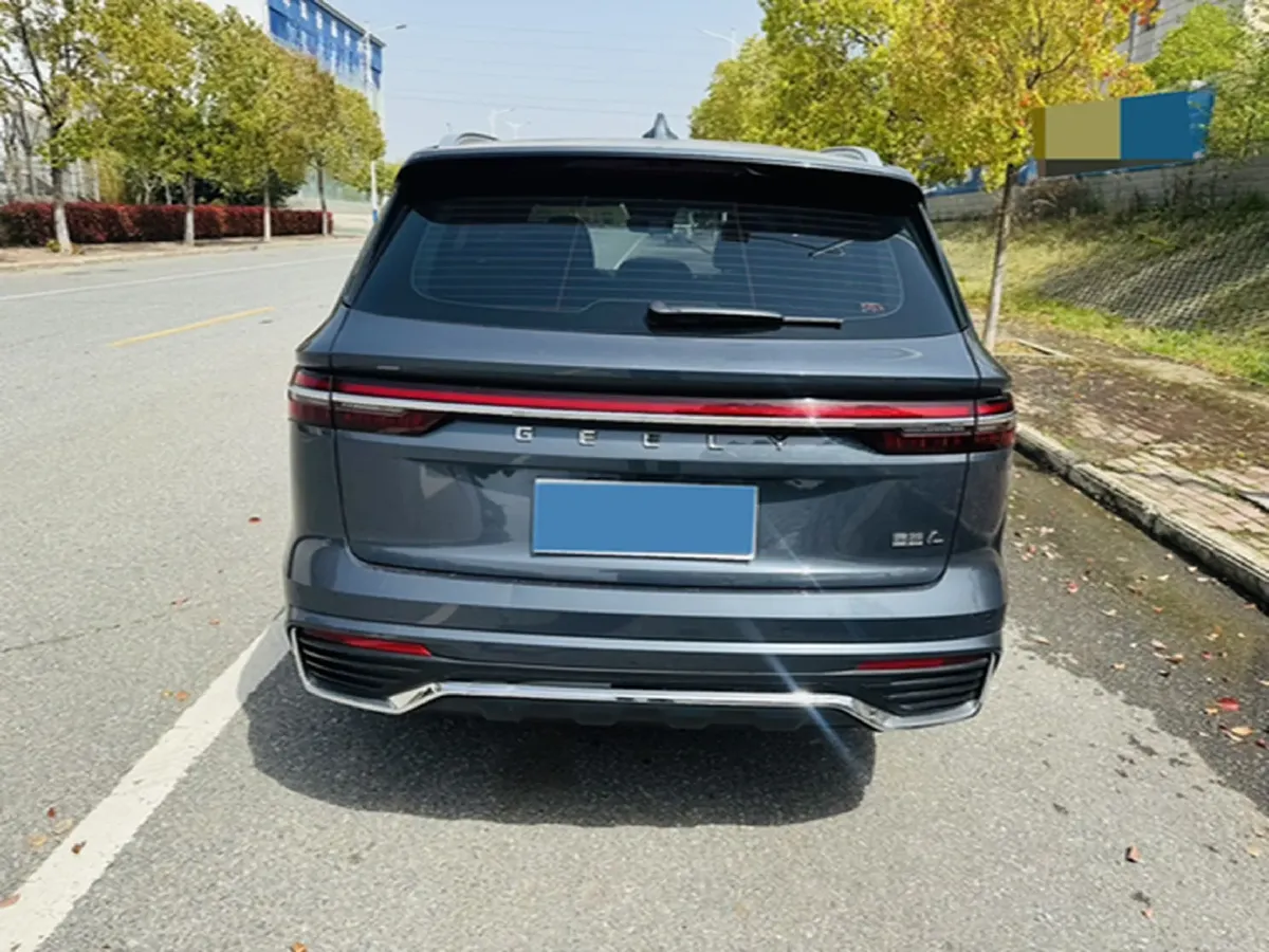 2021 Geely Monjaro 2.0T 218HP L4 7DCT,autocango,china used car exporter,china ev exporter,chinese used car exporter,chinese used ev exporter