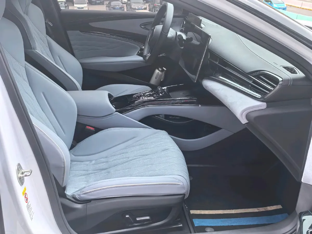 2022 MAXUS DaJia 5 BEV 70KWH,autocango,china used car exporter,china ev exporter,chinese used car exporter,chinese used ev exporter