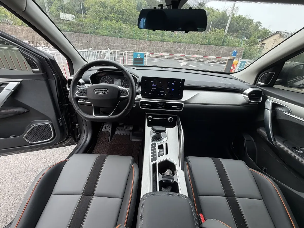 2024 Geely Coolray 1.5T 181HP L4 7DCT,autocango,china used car exporter,china ev exporter,chinese used car exporter,chinese used ev exporter