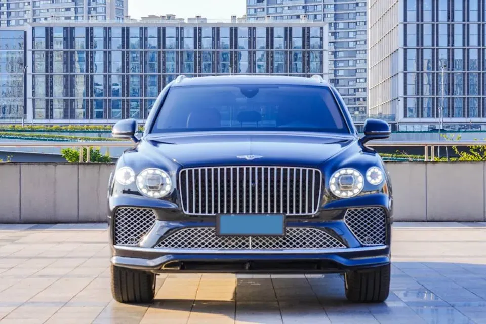 2022 Bentley Bentayga 4.0T 550HP V8 8AT,autocango,china used car exporter,china ev exporter,chinese used car exporter,chinese used ev exporter