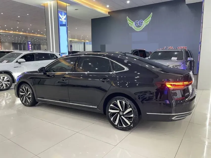 2022 Skoda Kodiak GT 2.0T 186HP L4 7DCT,autocango,china used car exporter,china ev exporter,chinese used car exporter,chinese used ev exporter