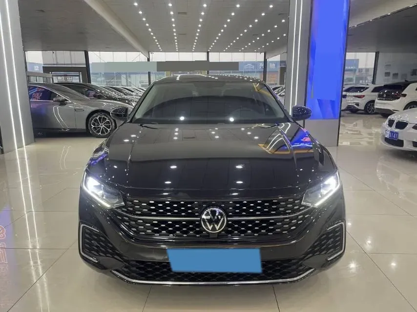 2022 Skoda Kodiak GT 2.0T 186HP L4 7DCT,autocango,china used car exporter,china ev exporter,chinese used car exporter,chinese used ev exporter