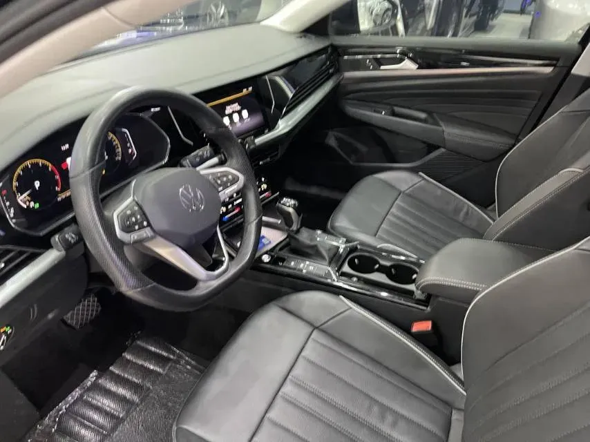 2022 Skoda Kodiak GT 2.0T 186HP L4 7DCT,autocango,china used car exporter,china ev exporter,chinese used car exporter,chinese used ev exporter