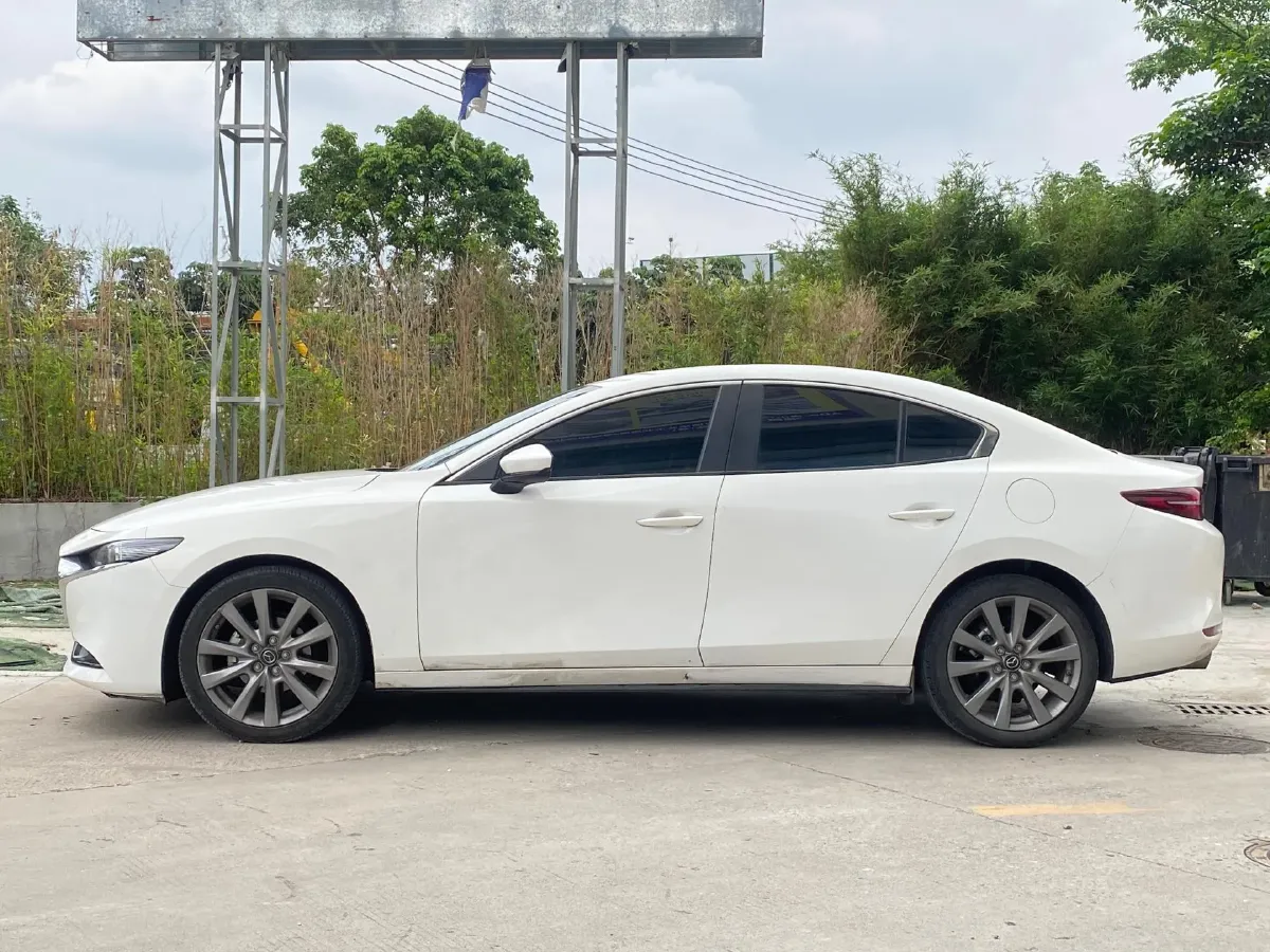 2023 Mazda 3 Axela 2.0L 158HP L4 6AT,autocango,china used car exporter,china ev exporter,chinese used car exporter,chinese used ev exporter