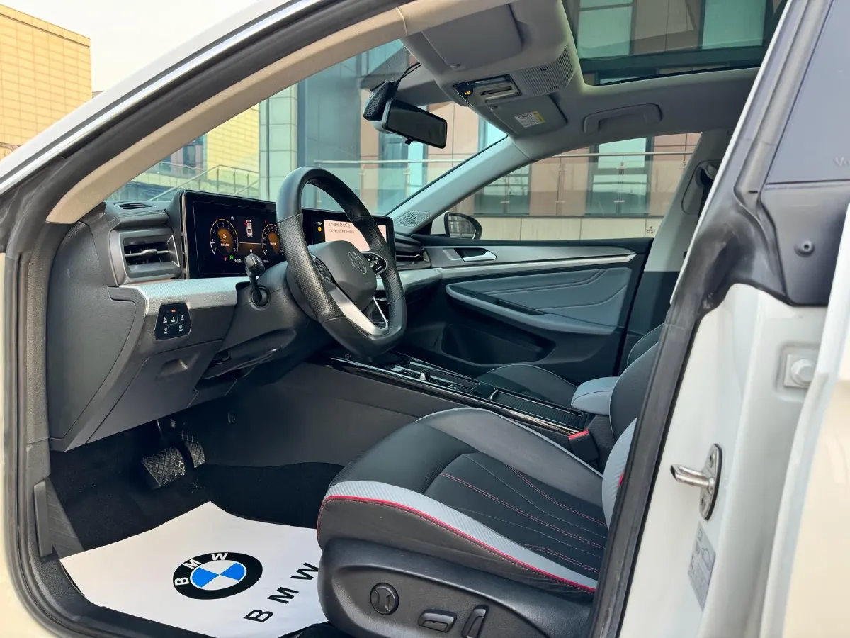 2023 Volkswagen Lamando 1.4T 150HP L4 7DCT,autocango,china used car exporter,china ev exporter,chinese used car exporter,chinese used ev exporter