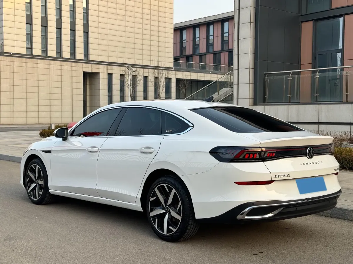2023 Volkswagen Lamando 1.4T 150HP L4 7DCT,autocango,china used car exporter,china ev exporter,chinese used car exporter,chinese used ev exporter