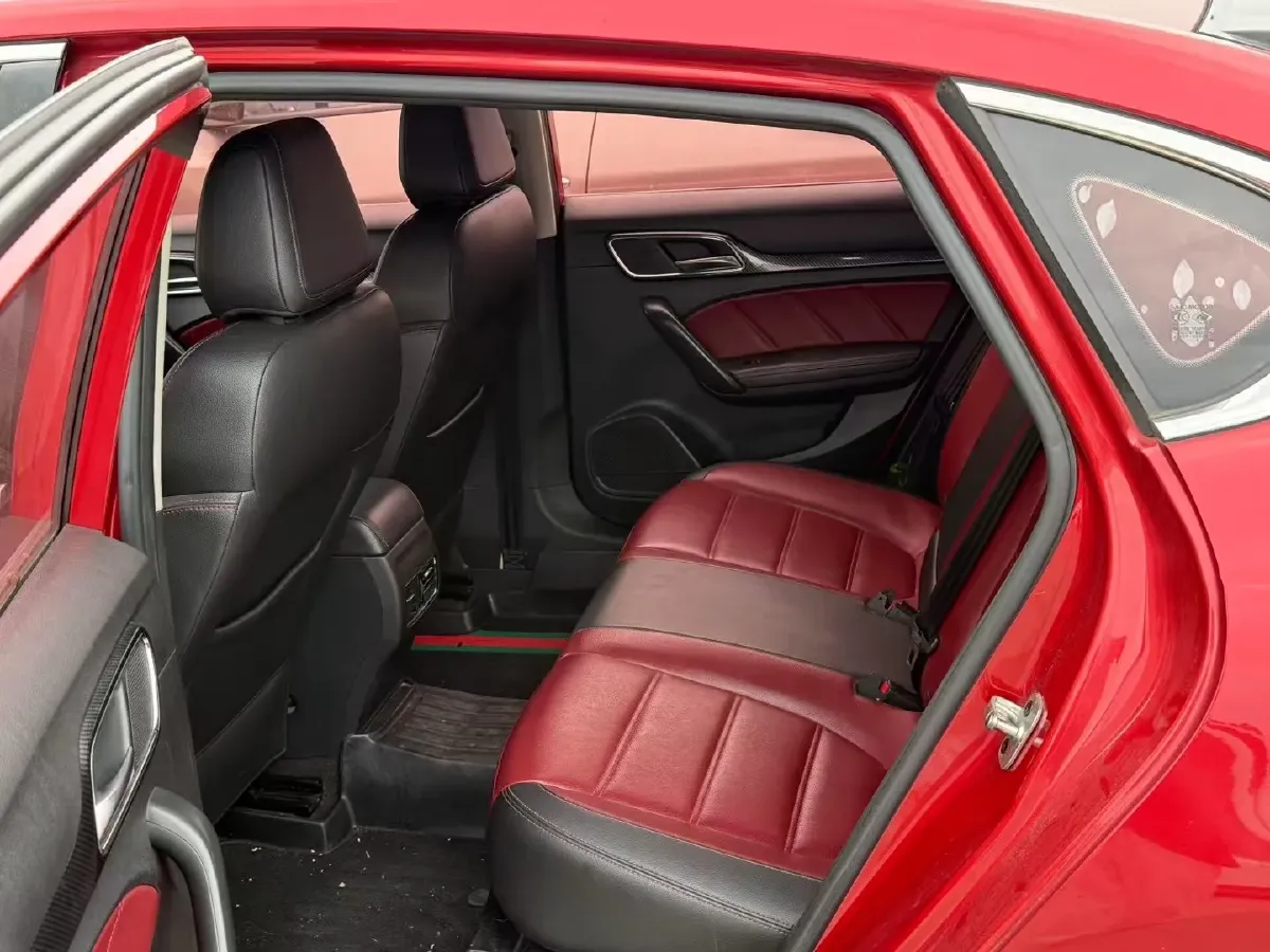 2017 MG MG6 1.5T 169HP L4 7DCT,autocango,china used car exporter,china ev exporter,chinese used car exporter,chinese used ev exporter