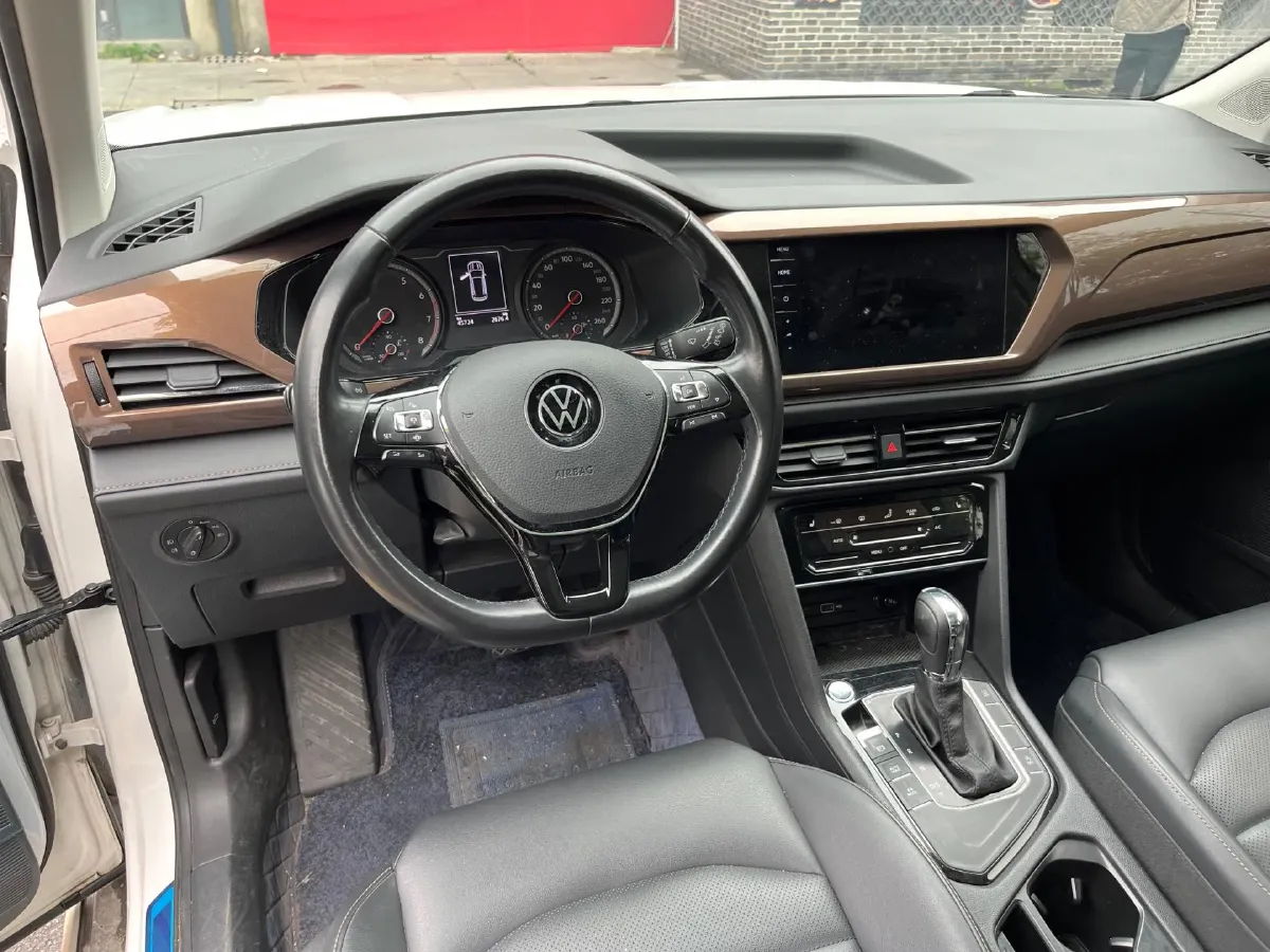 2020 Volkswagen Tharu 1.4T 150HP L4 7DCT,autocango,china used car exporter,china ev exporter,chinese used car exporter,chinese used ev exporter