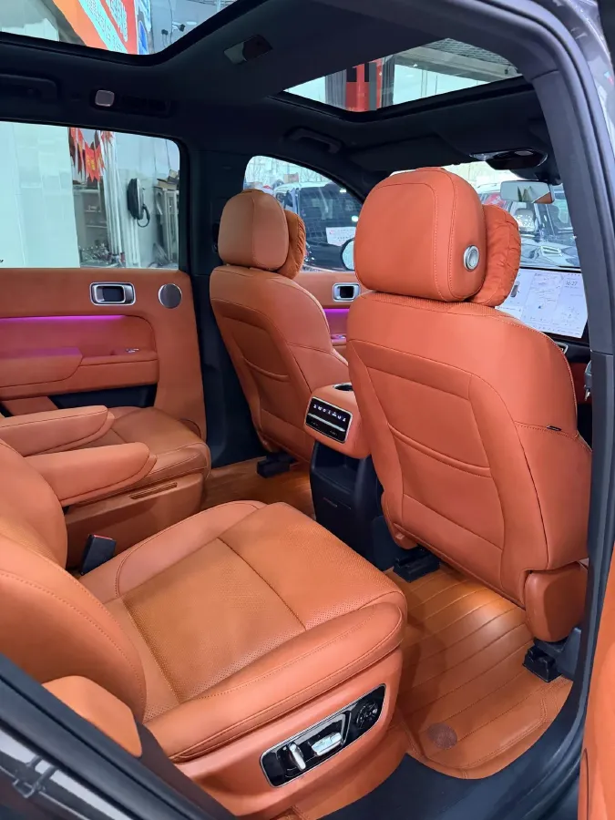 2023 Li L7 Range Extended 154HP REEV 40.9KWH,autocango,china used car exporter,china ev exporter,chinese used car exporter,chinese used ev exporter