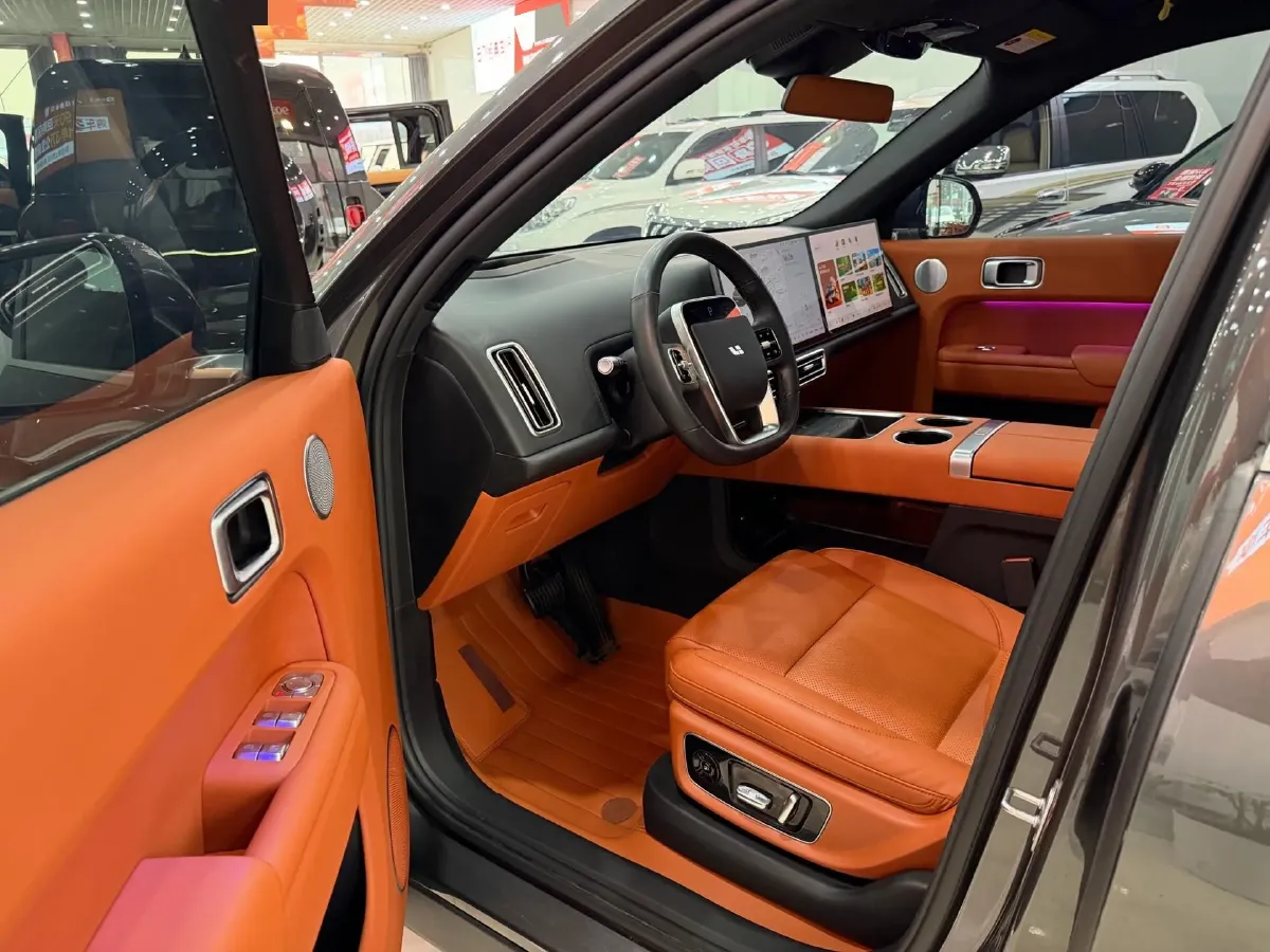 2023 Li L7 Range Extended 154HP REEV 40.9KWH,autocango,china used car exporter,china ev exporter,chinese used car exporter,chinese used ev exporter
