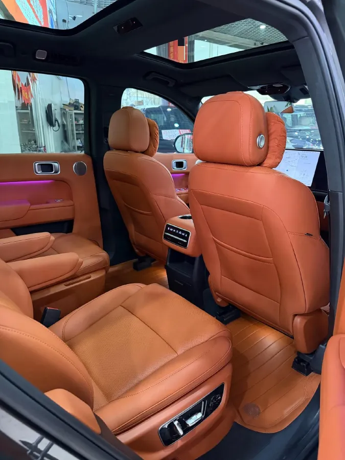 2023 Li L7 Range Extended 154HP REEV 40.9KWH,autocango,china used car exporter,china ev exporter,chinese used car exporter,chinese used ev exporter