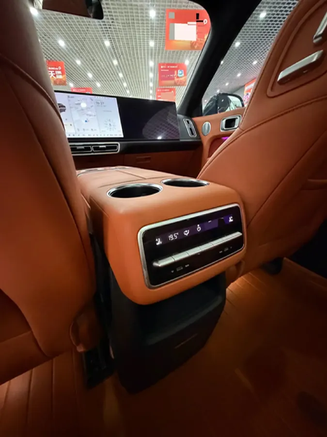 2023 Li L7 Range Extended 154HP REEV 40.9KWH,autocango,china used car exporter,china ev exporter,chinese used car exporter,chinese used ev exporter