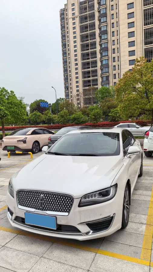 2019 Lincoln MKZ 2.0T 196HP L4 6AT,autocango,china used car exporter,china ev exporter,chinese used car exporter,chinese used ev exporter