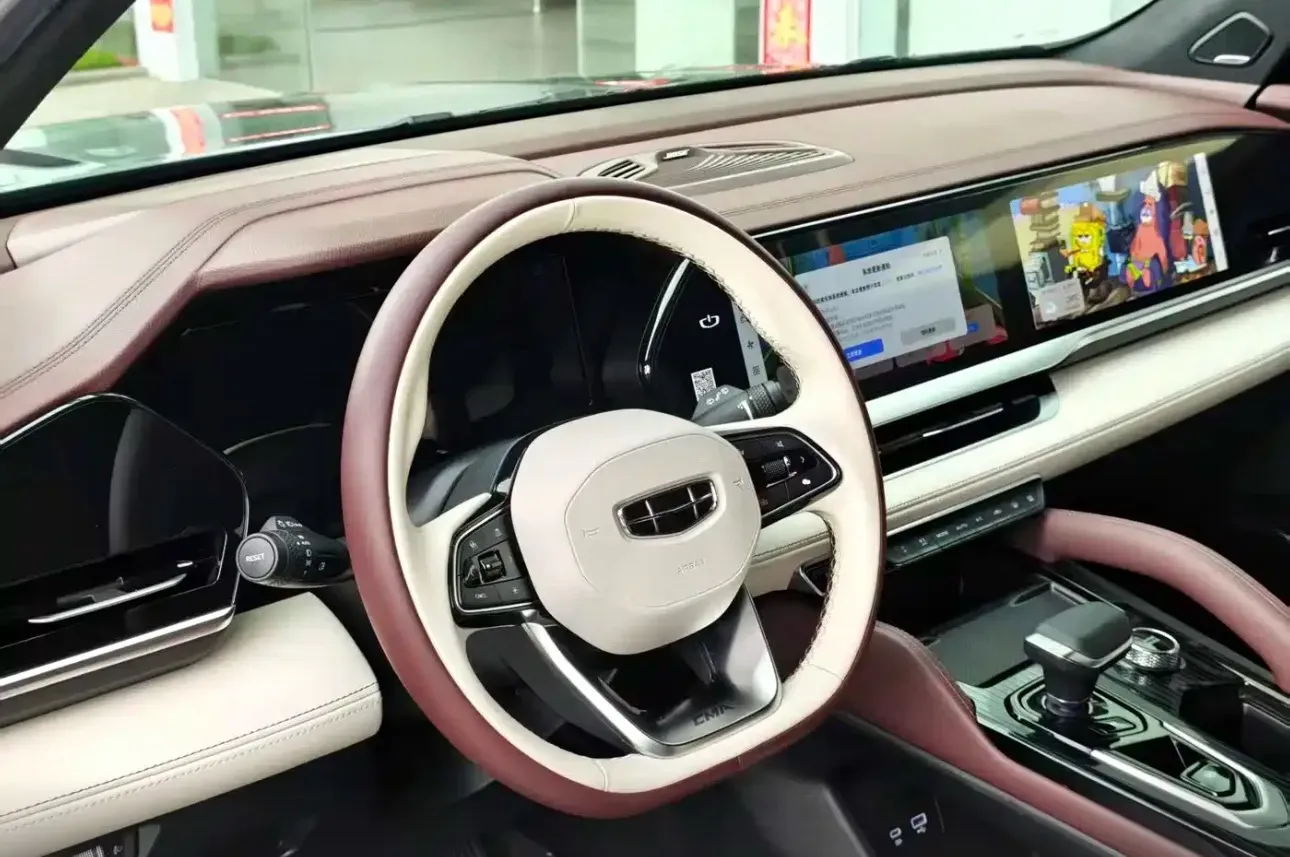 2021 Geely Monjaro 2.0T 218HP L4 7DCT,autocango,china used car exporter,china ev exporter,chinese used car exporter,chinese used ev exporter