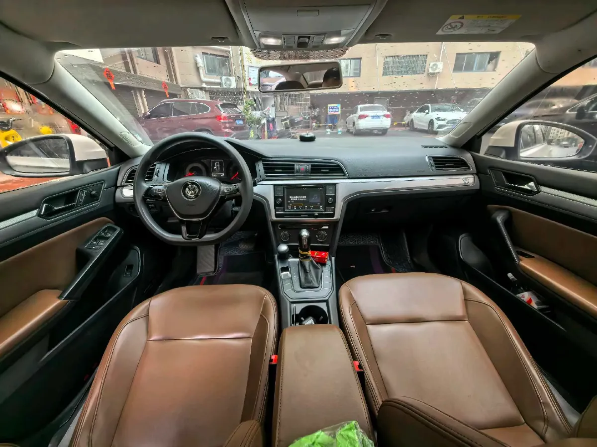 2019 Volkswagen T-Cross 1.4T 150HP L4 7DCT,autocango,china used car exporter,china ev exporter,chinese used car exporter,chinese used ev exporter