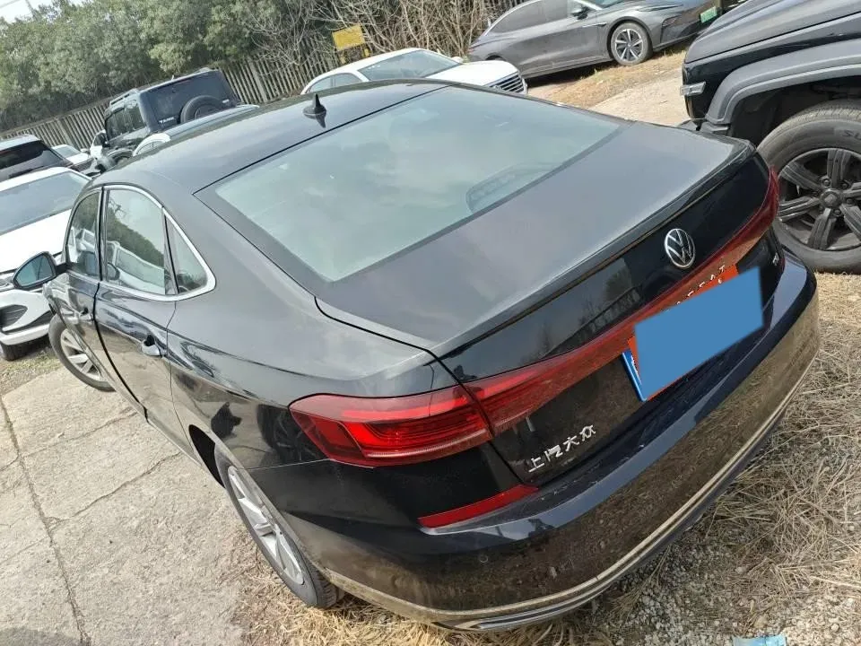 2023 Volkswagen Passat 1.4T 150HP L4 7DCT,autocango,china used car exporter,china ev exporter,chinese used car exporter,chinese used ev exporter