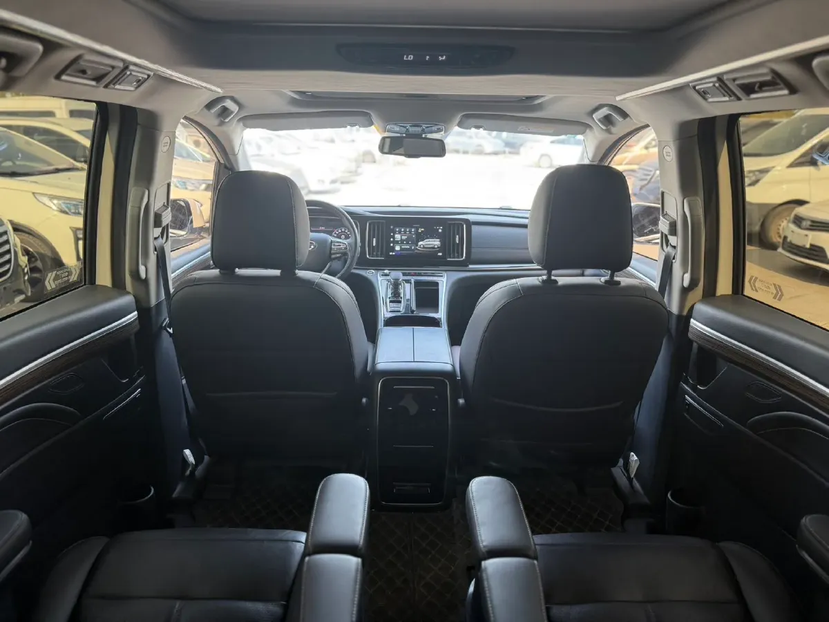 2023 GAC Trumpchi M8 2.0T 252HP L4 8AT,autocango,china used car exporter,china ev exporter,chinese used car exporter,chinese used ev exporter