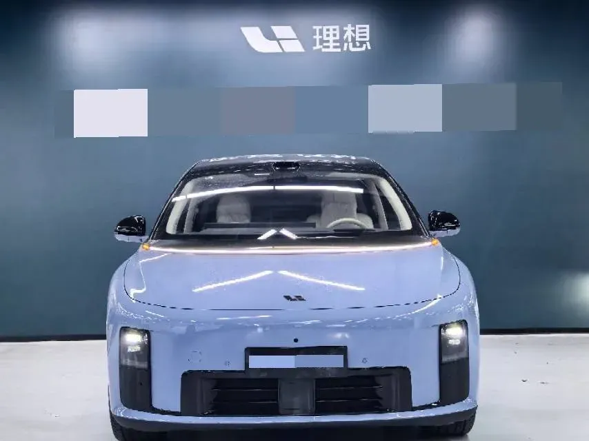 2025 Li i8 BEV,autocango,china used car exporter,china ev exporter,chinese used car exporter,chinese used ev exporter