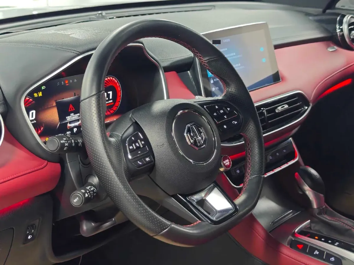 2018 MG HS 2.0T 231HP L4 6DCT,autocango,china used car exporter,china ev exporter,chinese used car exporter,chinese used ev exporter