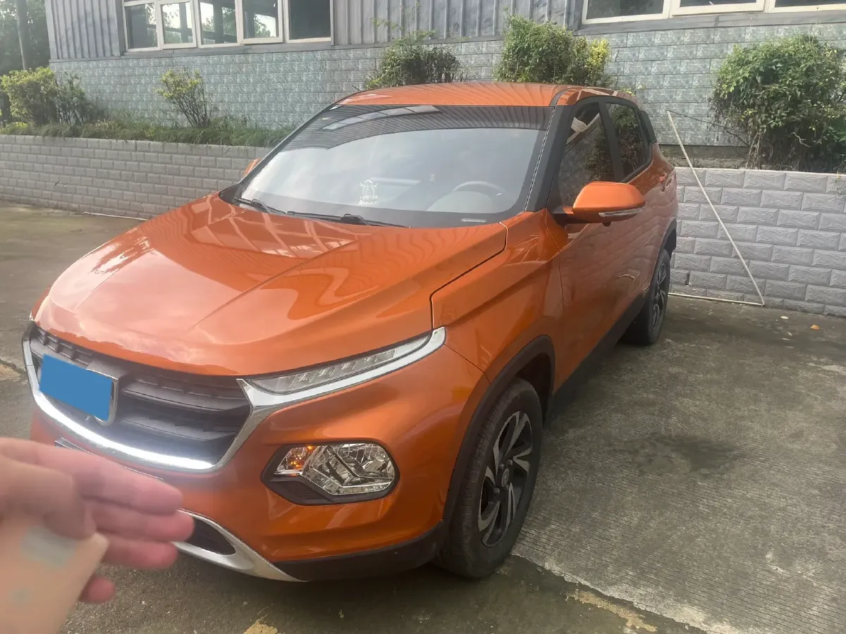 2017 BaoJun 510 1.5L 112HP L4 6MT,autocango,china used car exporter,china ev exporter,chinese used car exporter,chinese used ev exporter