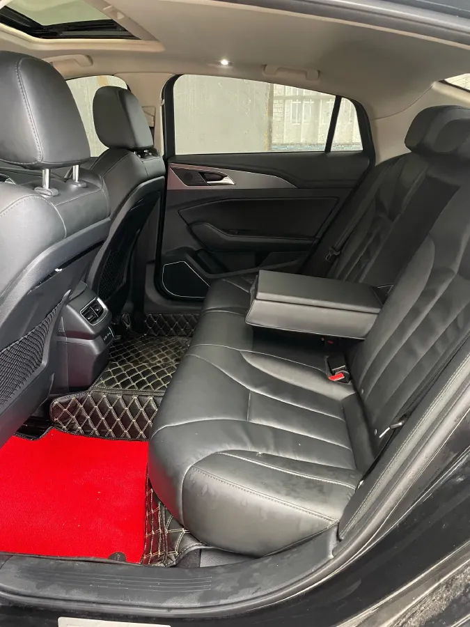 2020 HongQi H5 1.8T 197HP L4 6AT,autocango,china used car exporter,china ev exporter,chinese used car exporter,chinese used ev exporter