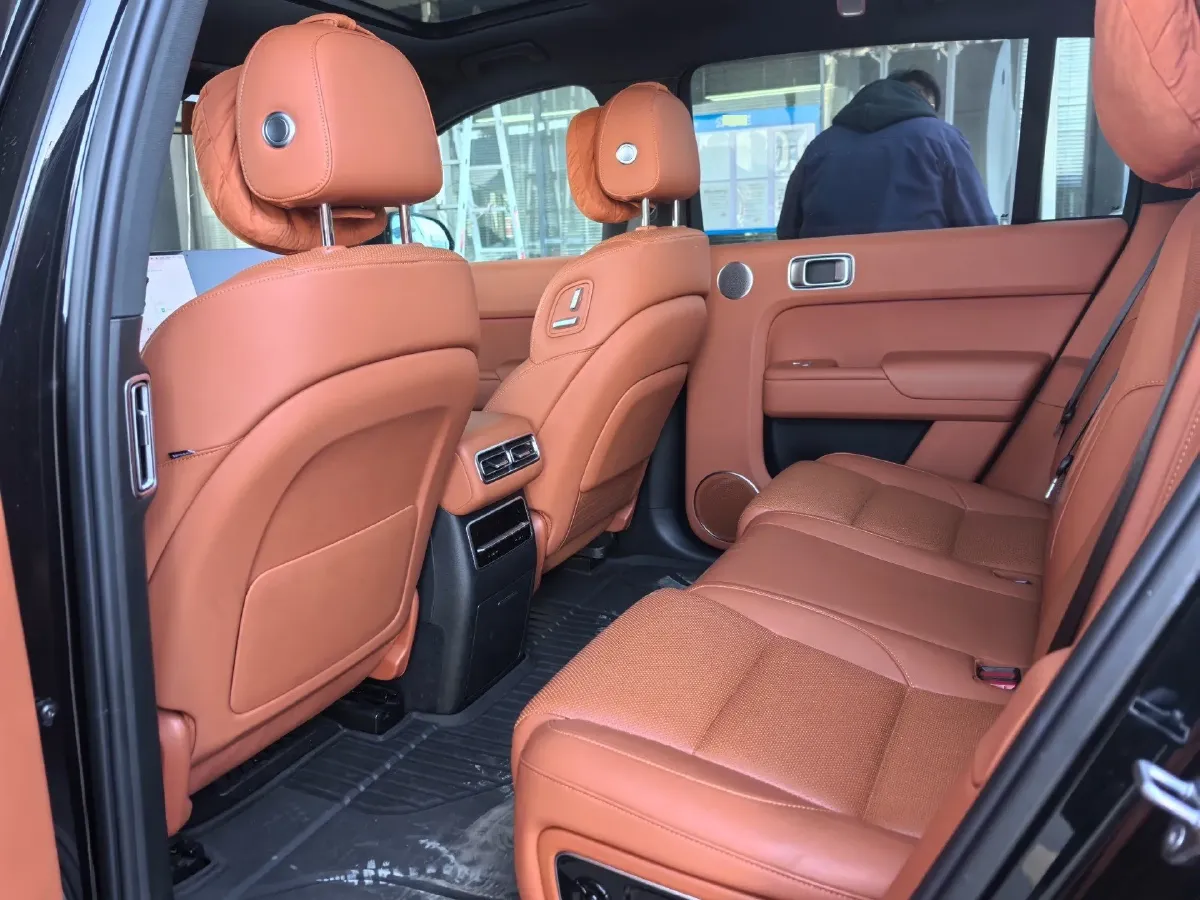 2023 Li L7 Range Extended 154HP REEV 40.9KWH,autocango,china used car exporter,china ev exporter,chinese used car exporter,chinese used ev exporter